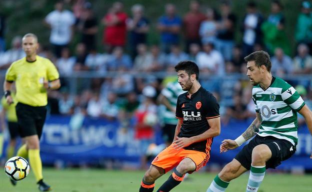 Nando, en un encuentro ante el Sporting de Portugal.