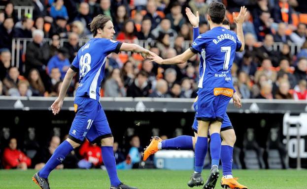 Sobrino celebra el gol que ha marcado este sábado. /Manuel Bruque