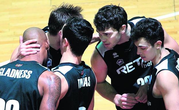 Hervelle reúne a Gladness, Tomàs, Todorovic y Fischer./RBB