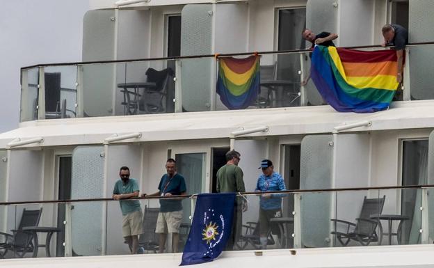 El crucero partirá esta tarde hacia A Coruña.