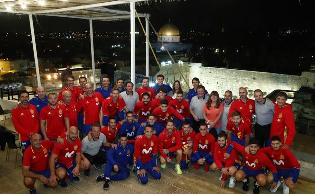 Toda la expedición de la selección española. /Carmelo Rubio