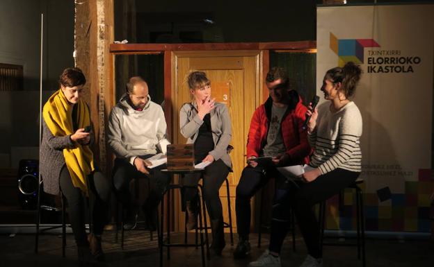Presentación de los actos del 50 aniversario en la ikastola de Elorrio. / TXANTXIBIRI