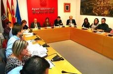 Momento de la última sesión plenaria en el Ayuntamiento. /Avelino Gómez