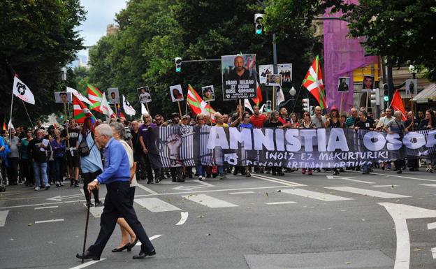 Manifestación pidiendo la amnistía de los presos de ETA en Bilbao el año pasado./Ignacio Pérez