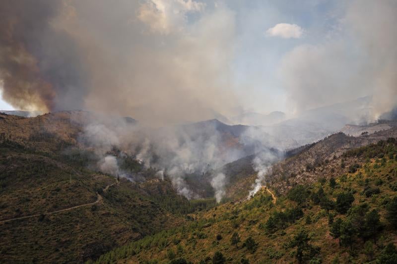 Fotos Las impresionantes imágenes del incendio de Bejís en Castellón