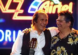 Paco de Lucía y Chick Corea juntos en Mendizorroza en el 2002./ Blanca Castillo/