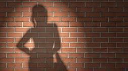 Suecia trata la prostitución como una forma de violencia contra las mujeres./