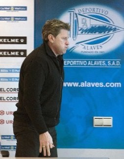 Piterman, tras una rueda de prensa de su etapa en Vitoria. / E. C./