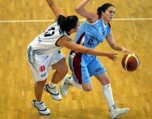 Un momento del partido contra el Irlandesas./ JORDY ALEMANY/