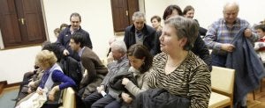 Miembros de la agrupación Vecinos de Lantzarte abandonan la sesión tras rechazarse su propuesta. ::
MIREYA LÓPEZ/