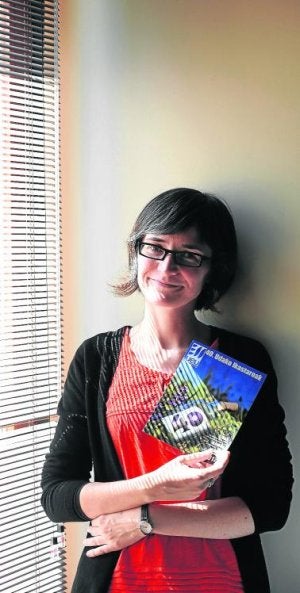 Irati Iciar gerizpean, Markeskuako ikasgela batean. ::
FÉLIX MORQUECHO/