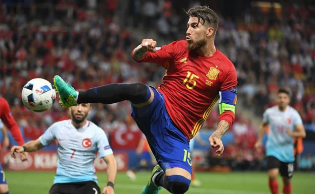 El de Camas, el alma de 'La Roja' - Sergio Ramos defensa Madrid y Selección Española de fútbol Rusia 2018 | El Correo