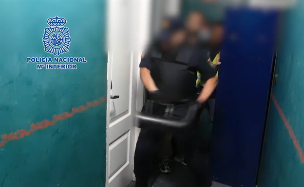 Conocer mujeres separadas en villa de vallecas Conocer mujeres separadas en villa de vallecas