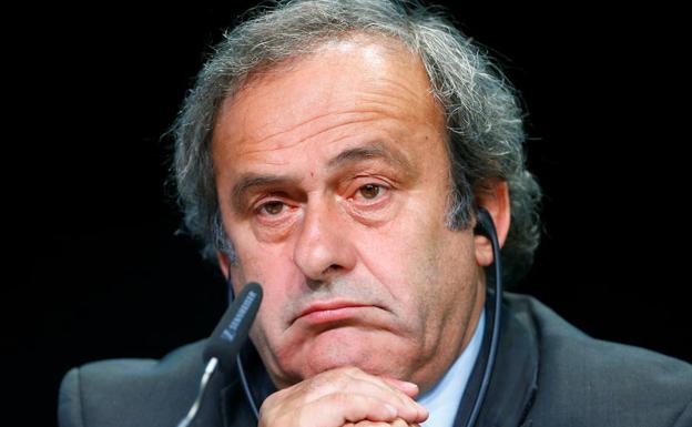 Resultado de imagen para Fotos del detención de Michel Platini