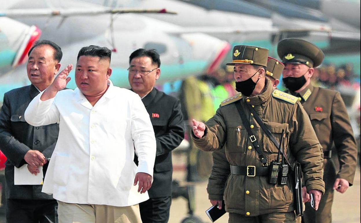 Crece la incertidumbre sobre la salud del líder norcoreano, Kim ...