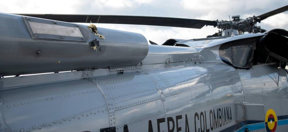 Atacan el helicóptero donde viajaba el presidente de Colombia - Vimarsana News
