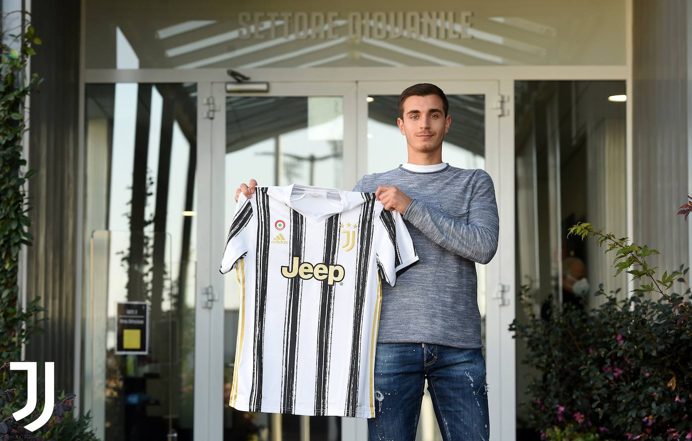 La Juventus cede al Mirandés al defensa central y pivote Riccardo