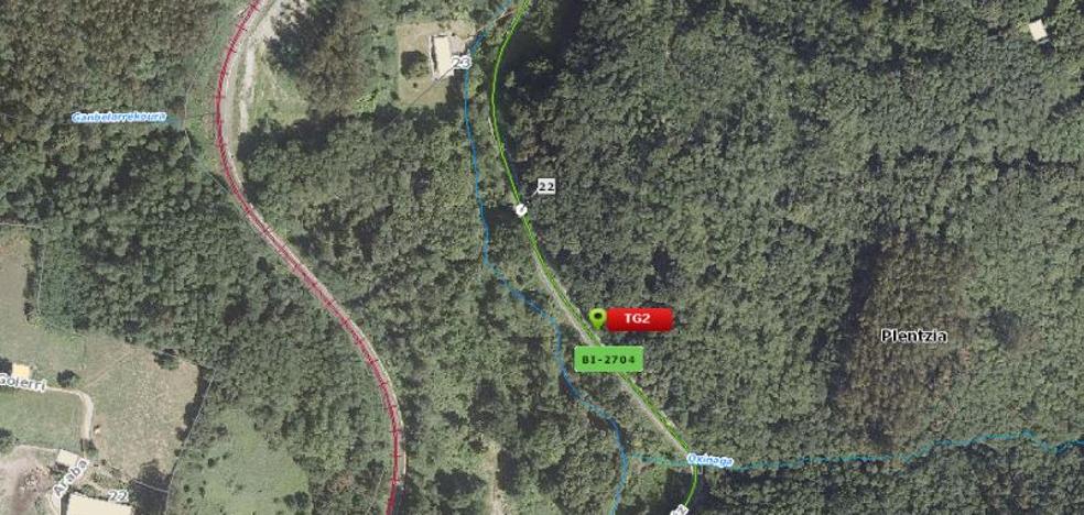 Accidente de tráfico: Un accidente entre una furgoneta y un turismo obliga a cortar la BI-2704 en Plentzia - Vimarsana News