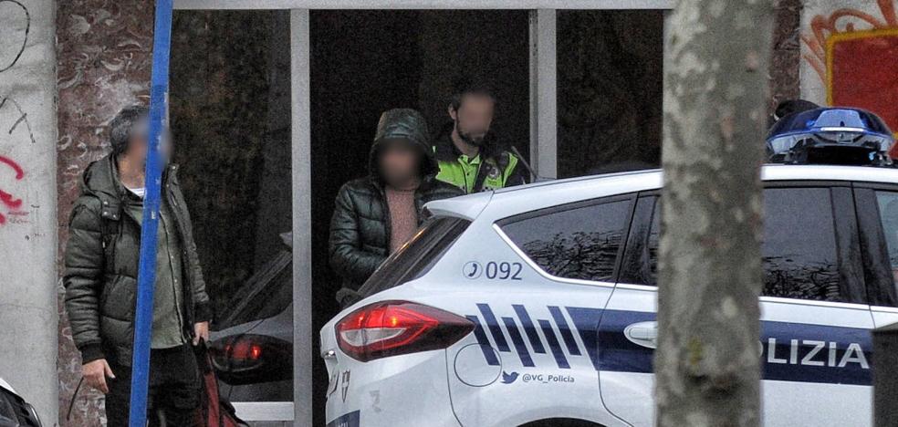 Tres detenidos por traficar con droga en un bar de Vitoria - Vimarsana News