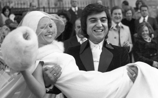 Andrés Pajares en su boda con Asunción Alonso, su segunda mujer, en 1974.