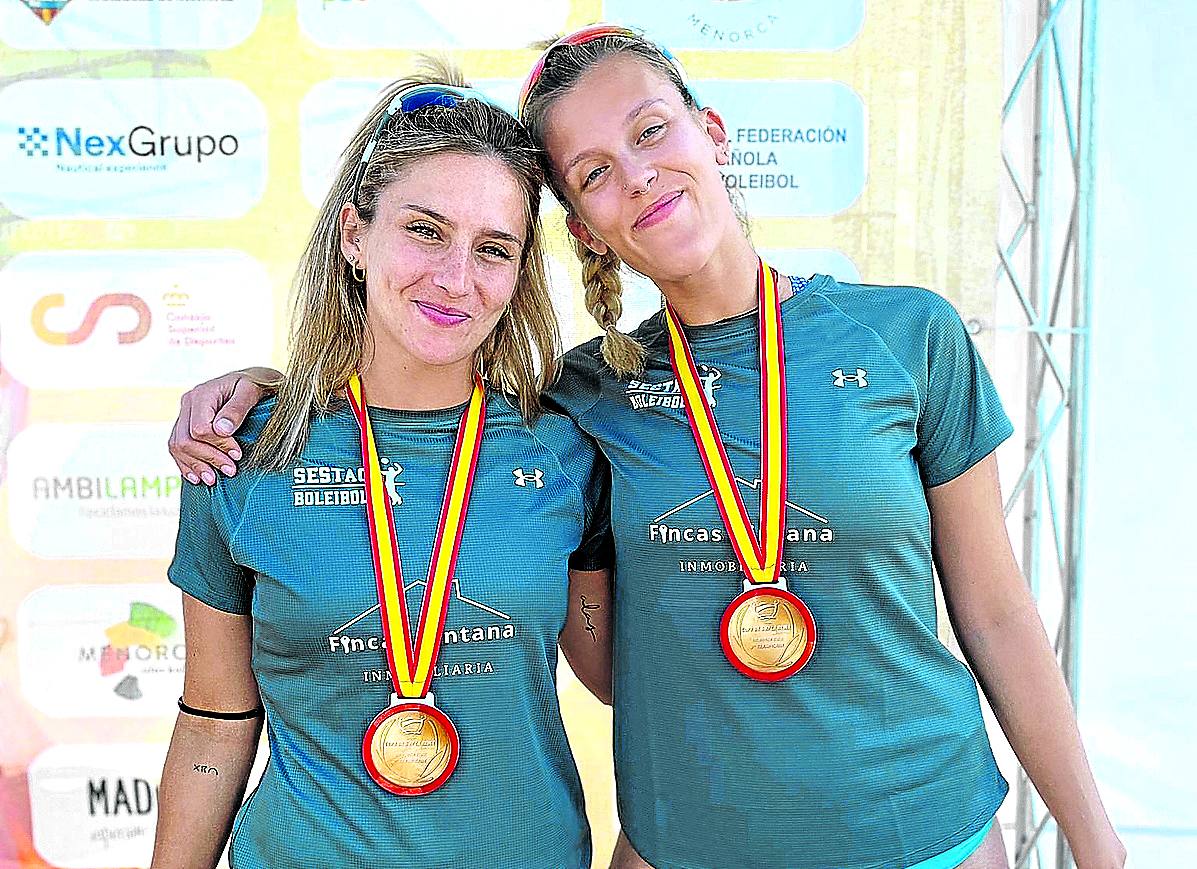 Nerea Ruiz y Oihane Gutiérrez se cuelgan el bronce en la Copa de la