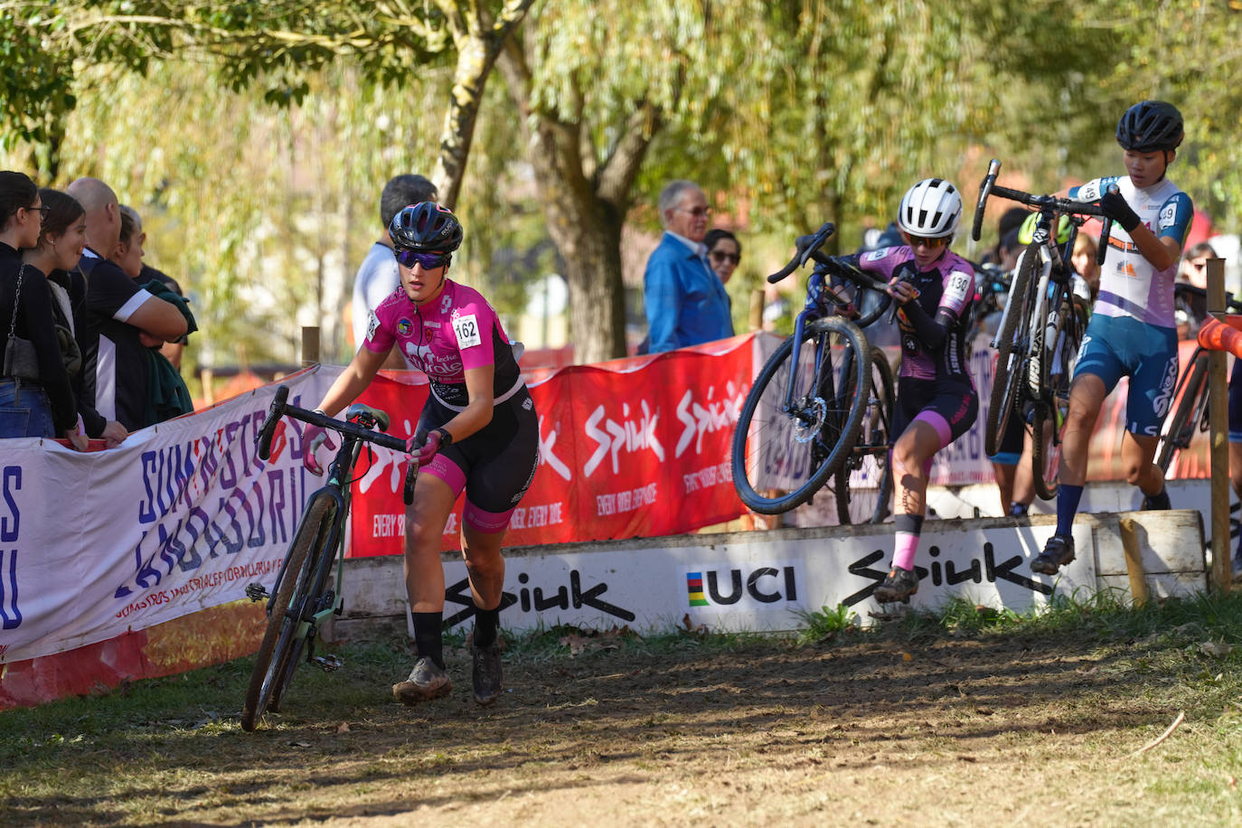 Fotos: Las mejores imágenes del Ciclocross Internacional de Llodio | El ...