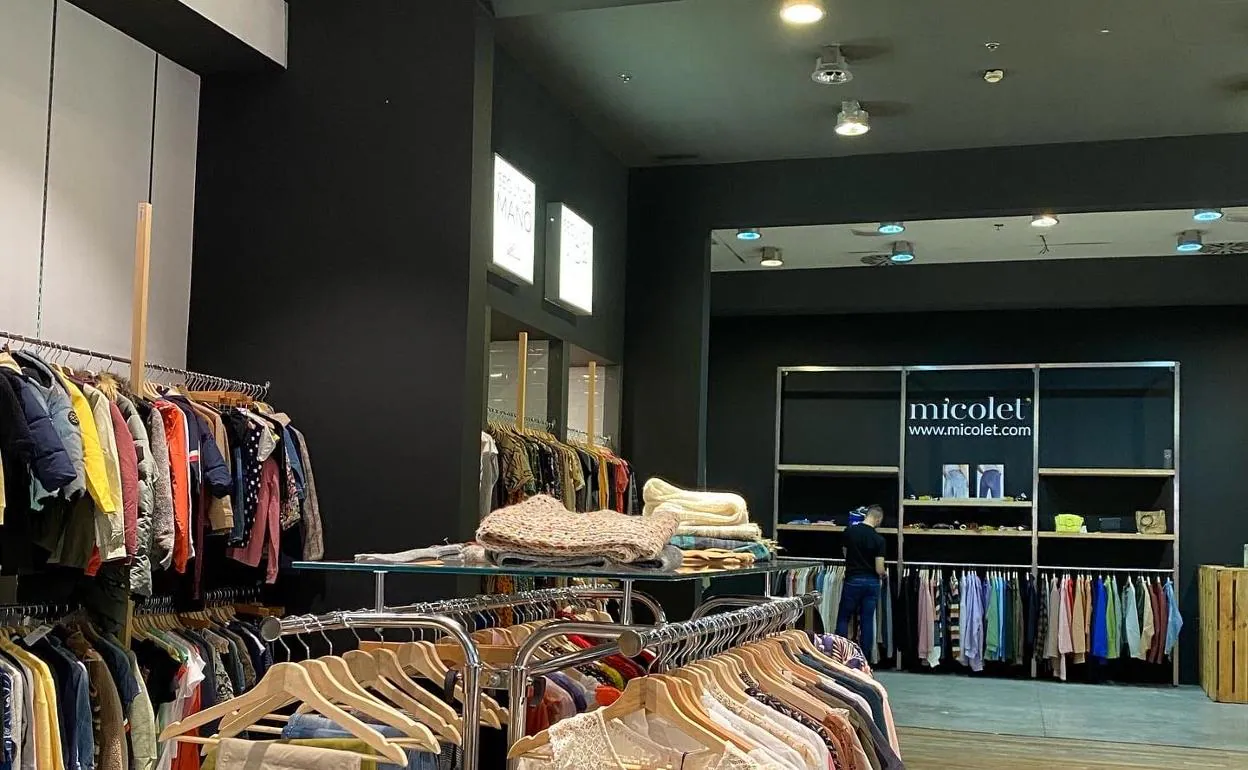 Sombreado pelota champú Llega a Max Center Micolet, la tienda de segunda mano que vende ropa desde  0,99 euros | El Correo