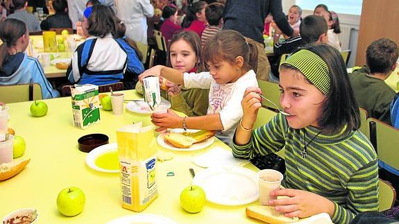 El PSOE denuncia que el servicio de comedor se adjudicó a Serunión ... El PSOE denuncia que el servicio de comedor se adjudicó a Serunión ...