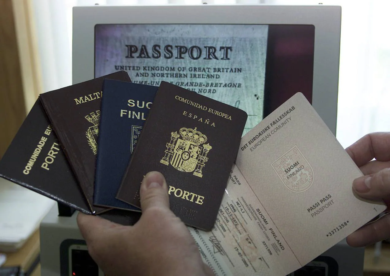 Cae En Gipuzkoa Una Red Paquistaní De Falsificación De Pasaportes Y ...