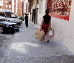 Baldosas contra los malos humos | El Correo